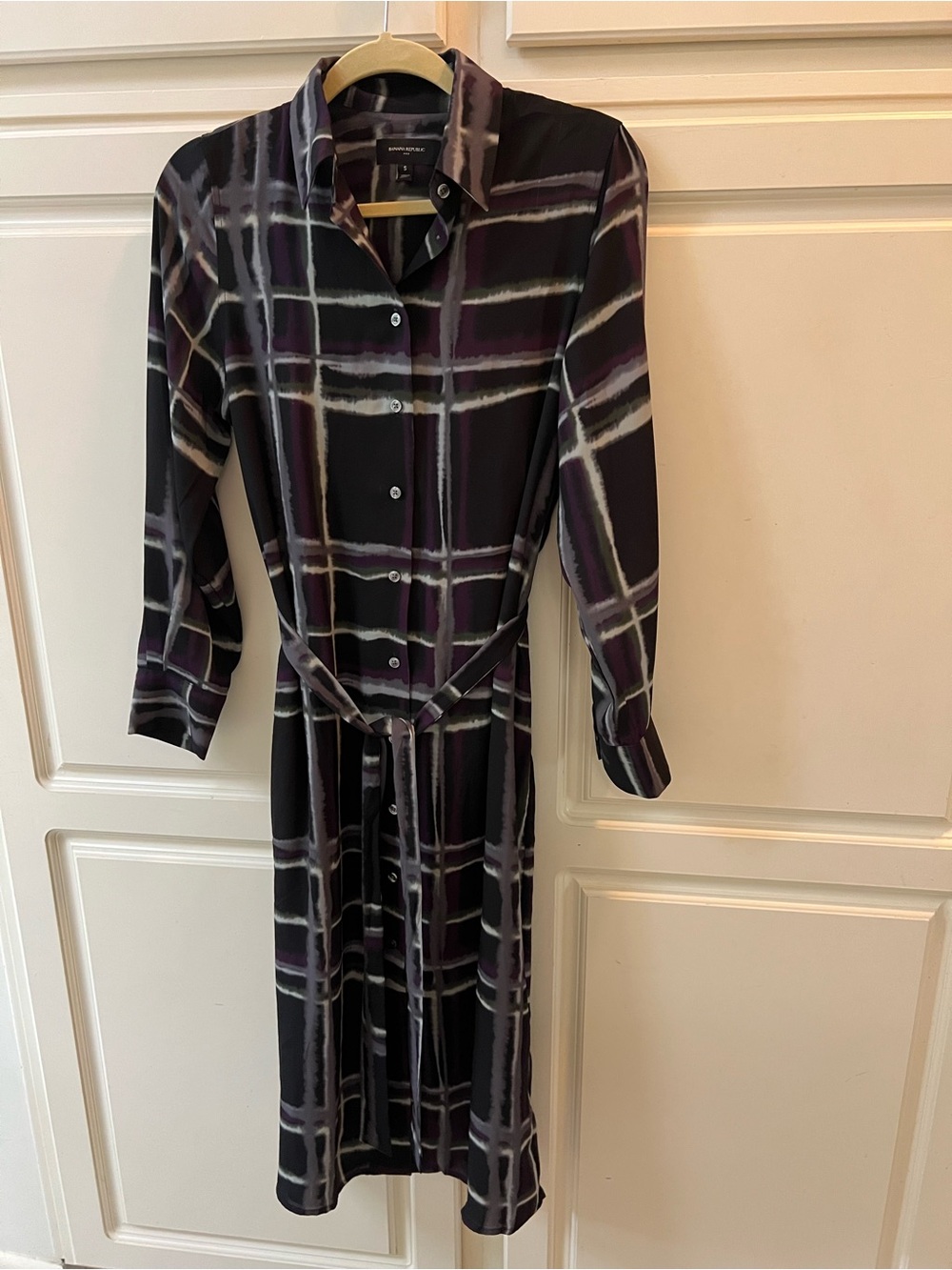 Banana Republic Black and Purple Plaid Long-Sleeve Shirt Dress